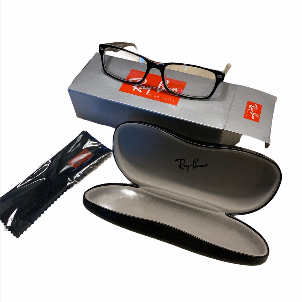 SALE!! Ray-ban non prescription glasses.   2